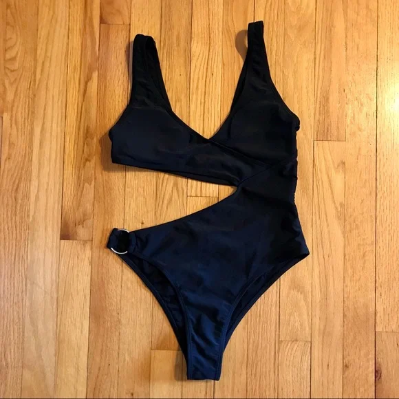 SHEIN Cut-Out Ring Linked One Piece Swimsuit - Picture 2 of 5